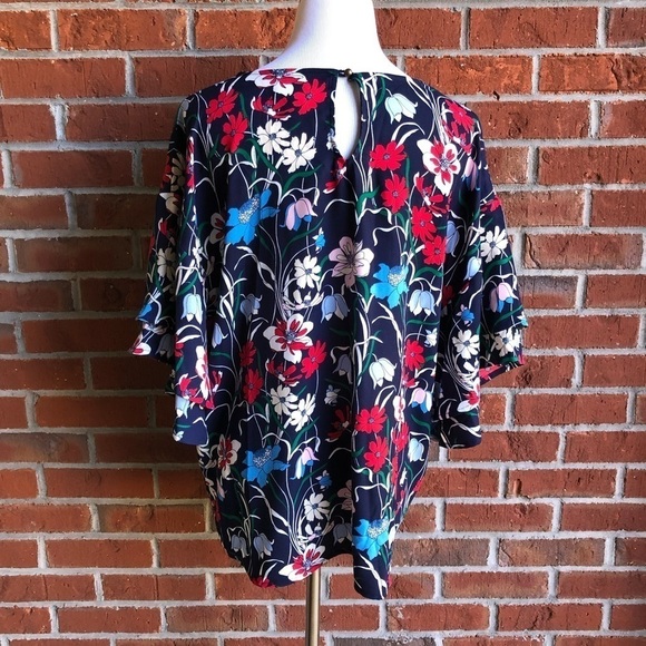 Bobeau Flutter Sleeve Floral Print Top - Size L - Picture 5 of 11